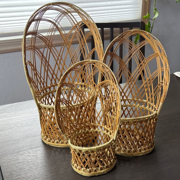 Vintage Other - Vintage Nesting Wicker Basket Set Peacock Chair Style Plant Holders Home Decor